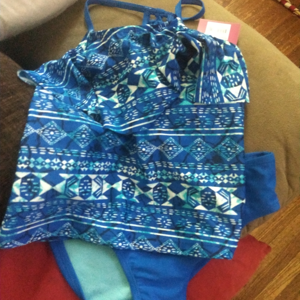 Nwt ruffle tanktini
